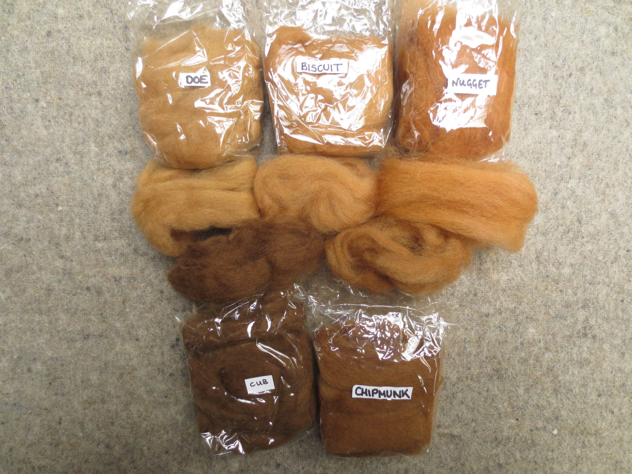 Naturally Dyed British Shetland Felting Wool - Earth Colours (combed top) - Image 6